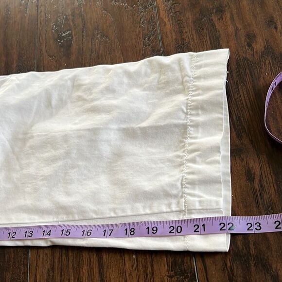 Caribbean Joe Woman let go White Cropped Pants size 10 In GUC - Picture 7 of 7